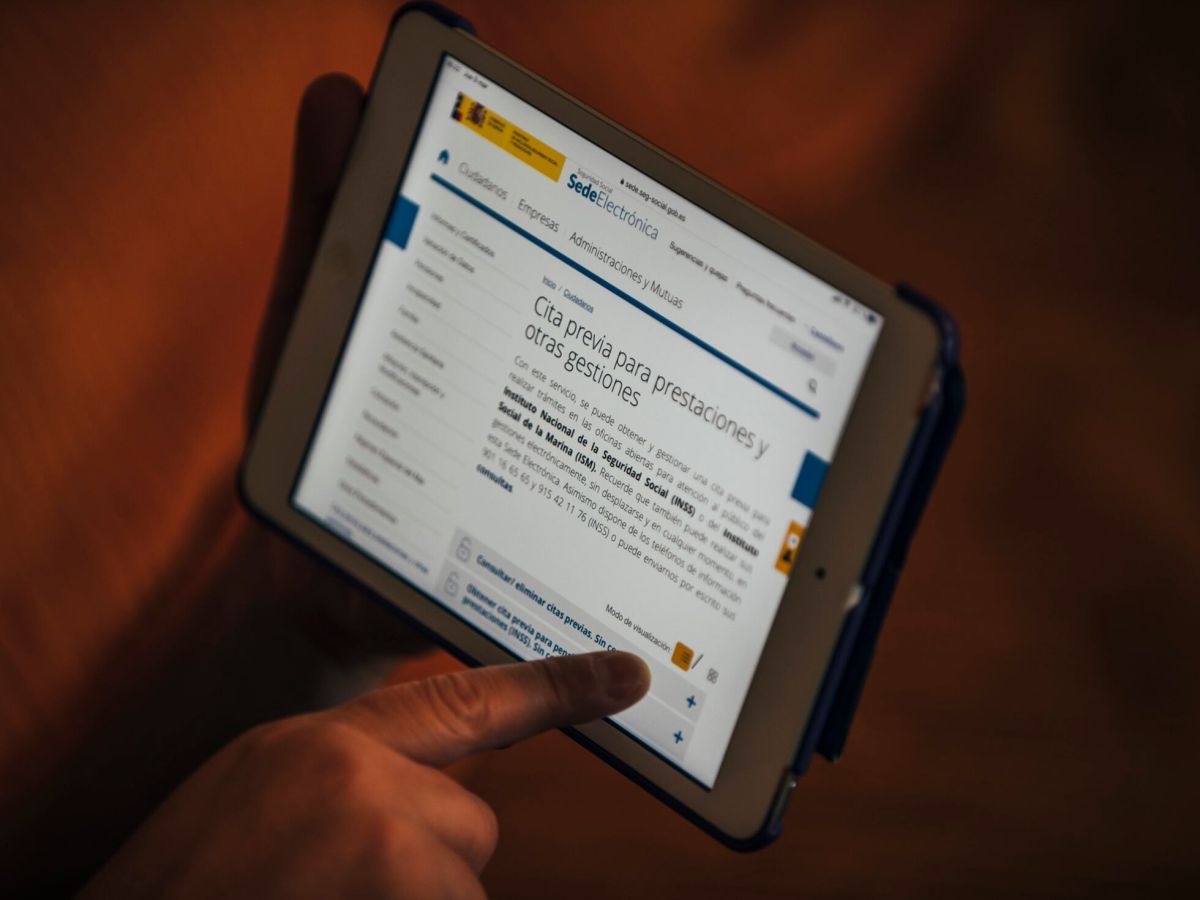 Tramitación de altas y bajas en Seguridad Social Barcelona